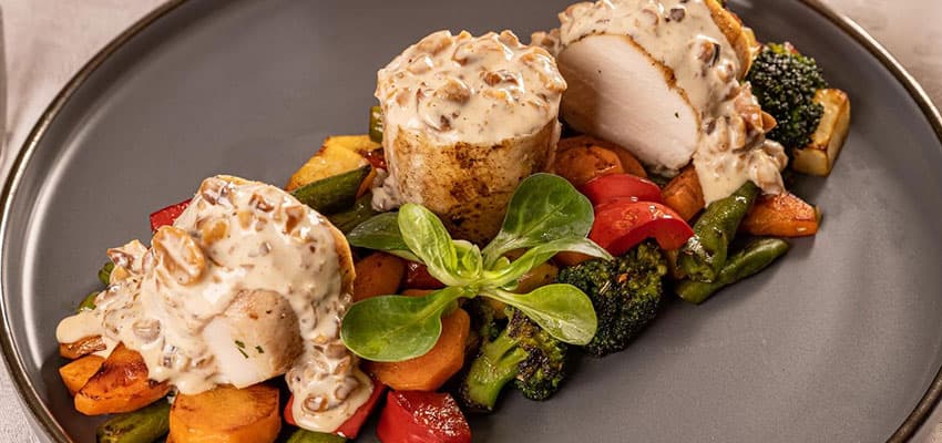 Hành Trình Ẩm Thực Tinh Tế Nơi Ẩm Thực Trở Thành Nghệ Thuật